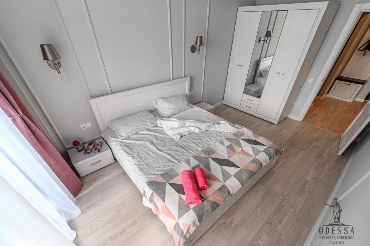 City Center New House Odessa Luaran gambar