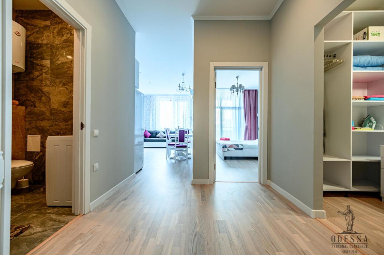 City Center New House Odessa Luaran gambar