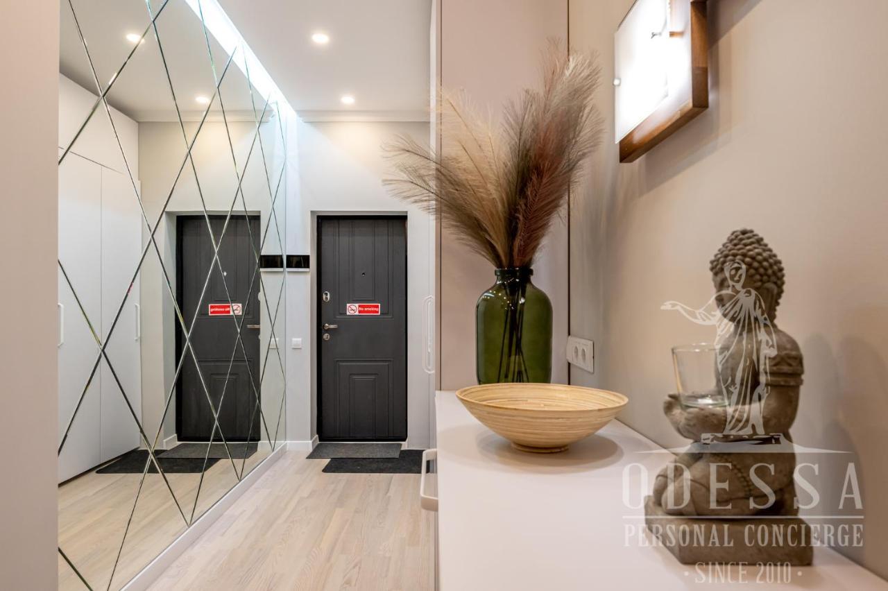 City Center New House Odessa Luaran gambar