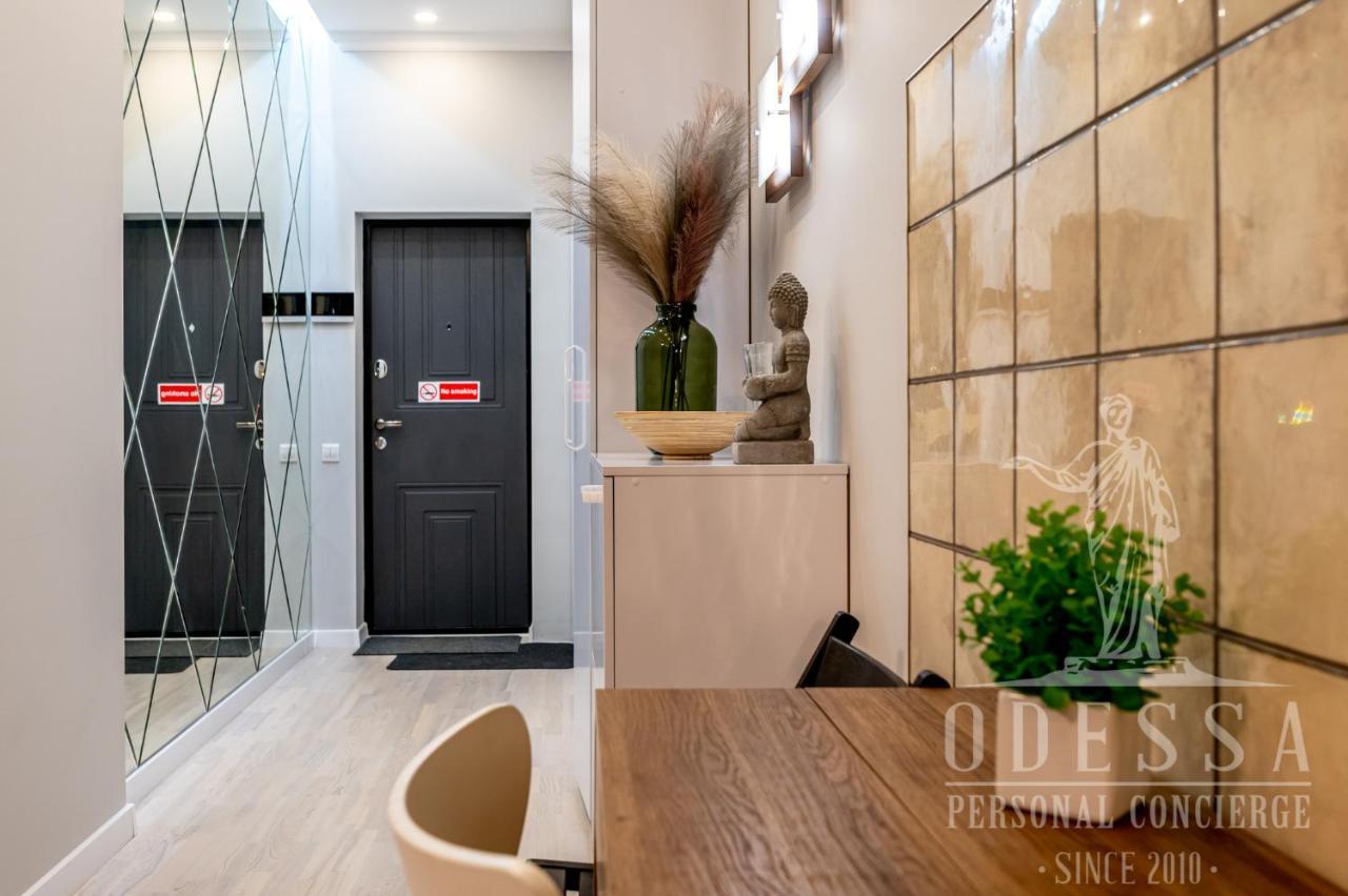 City Center New House Odessa Luaran gambar